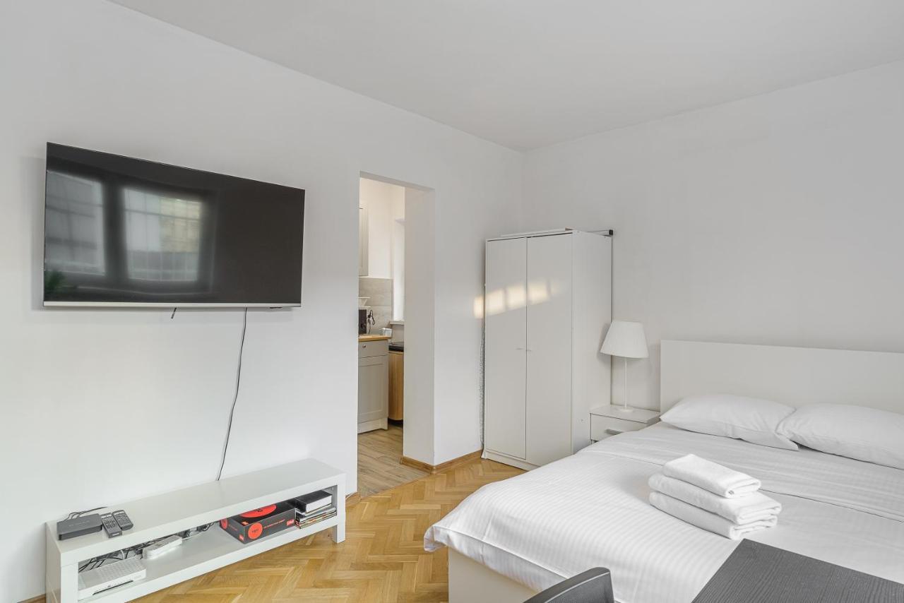 Shortstaypoland Tamka Warschau
